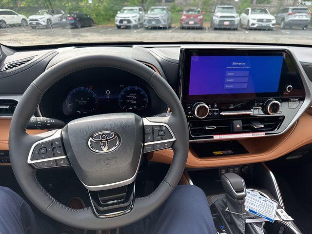 new 2026 Toyota Highlander car, priced at $58,535