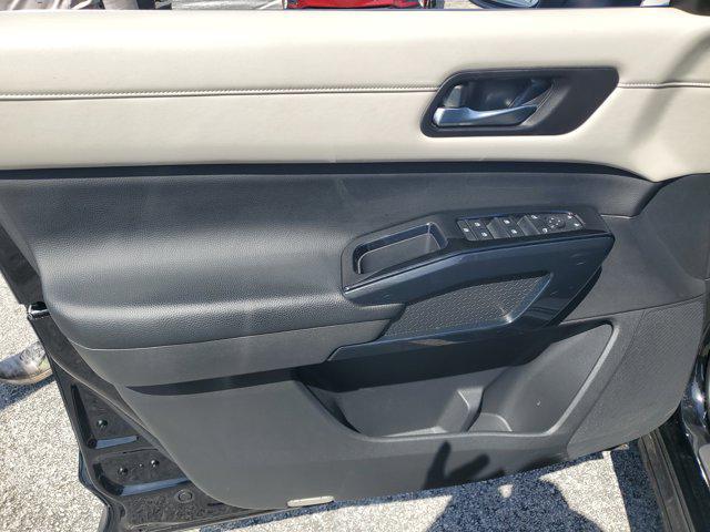 used 2022 Nissan Pathfinder car, priced at $24,995