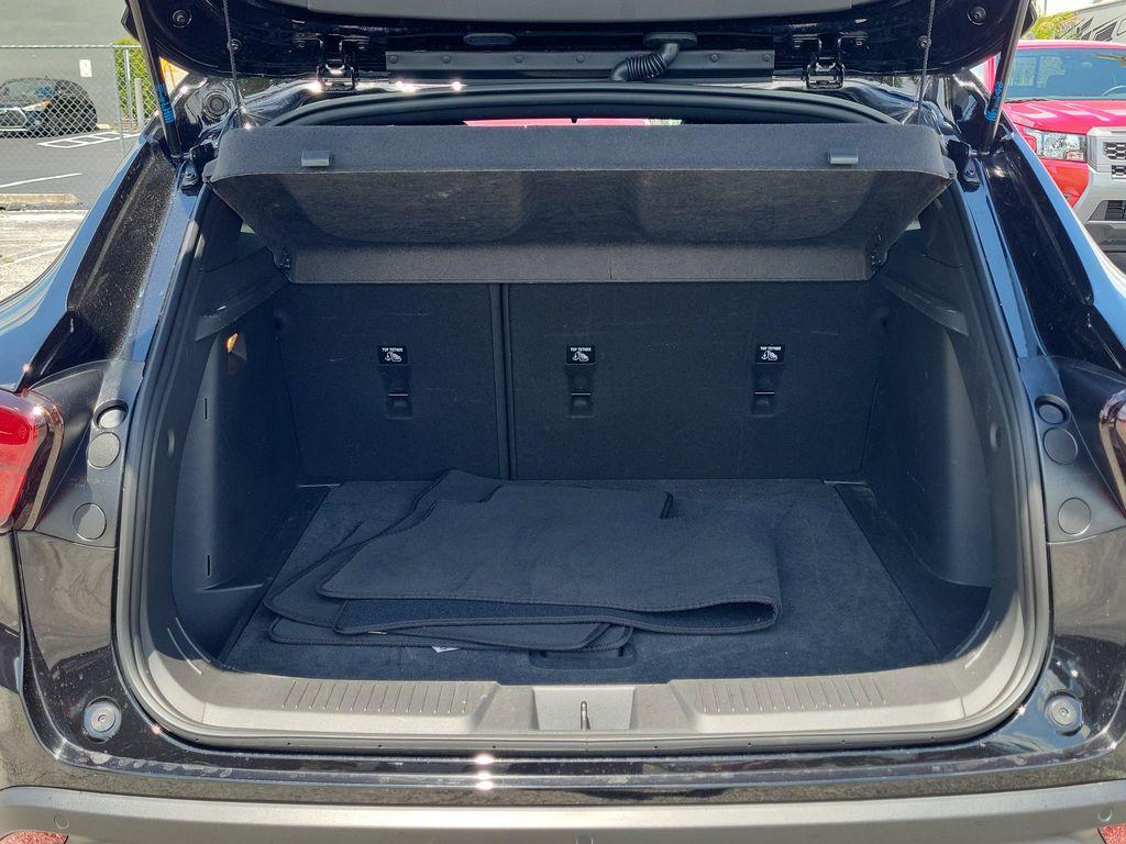 used 2025 Chevrolet Trax car, priced at $24,353