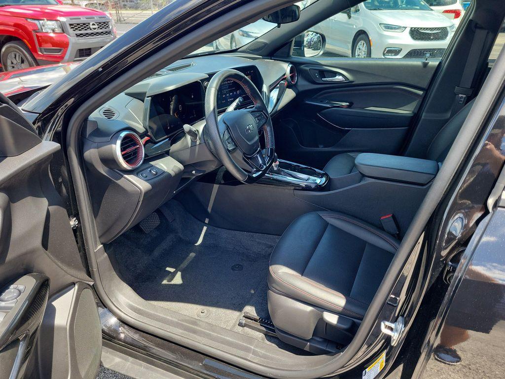 used 2025 Chevrolet Trax car, priced at $24,353