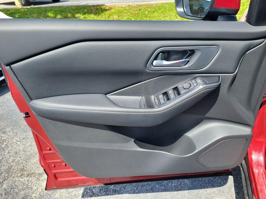 used 2024 Nissan Rogue car, priced at $27,153