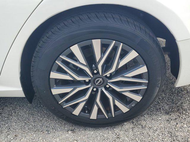 used 2025 Nissan Altima car, priced at $22,253