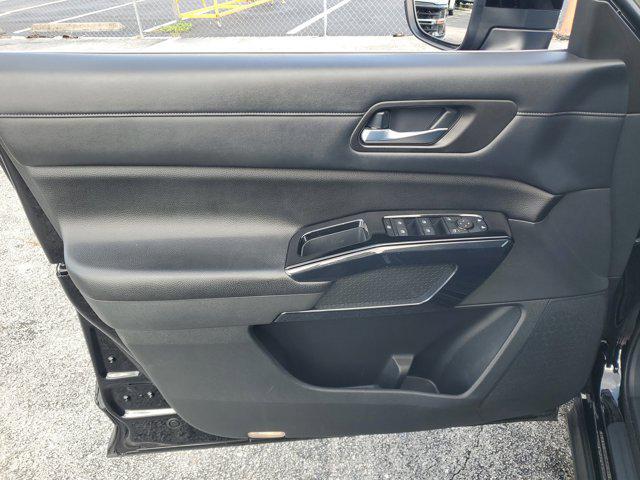 used 2022 Nissan Pathfinder car, priced at $20,995