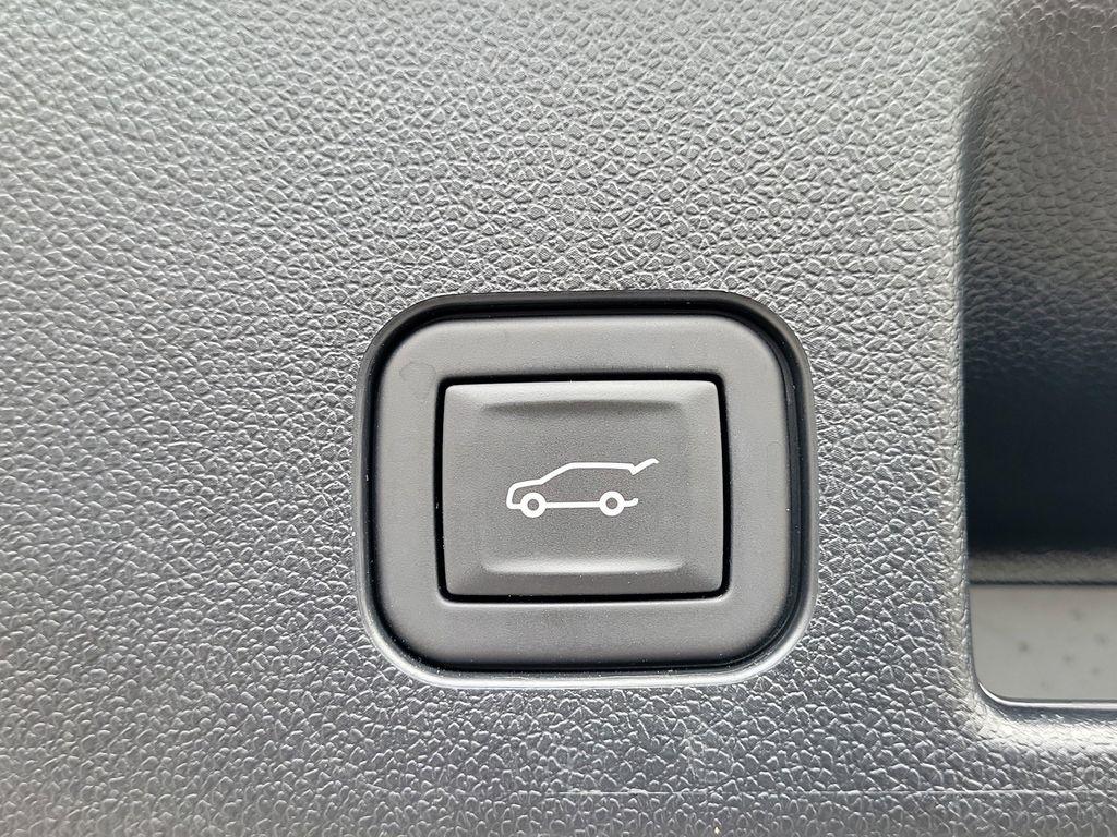 used 2024 Chevrolet Equinox EV car, priced at $26,753
