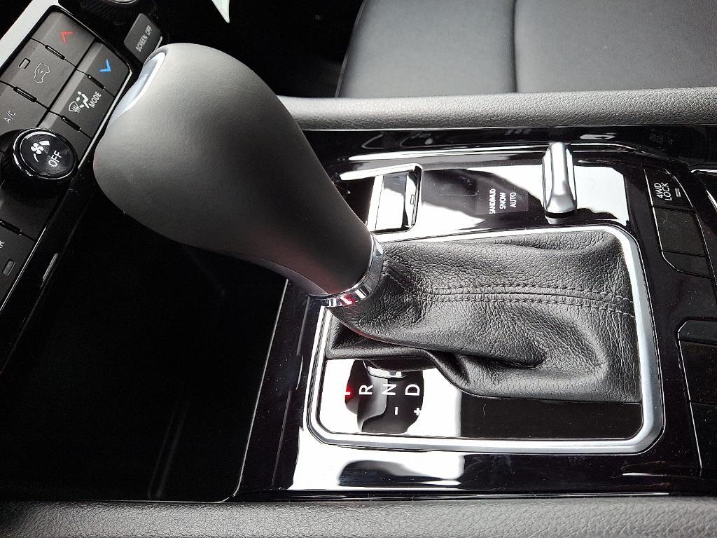 new 2026 Jeep Compass car, priced at $37,700