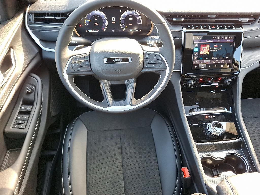 new 2025 Jeep Grand Cherokee car, priced at $46,730