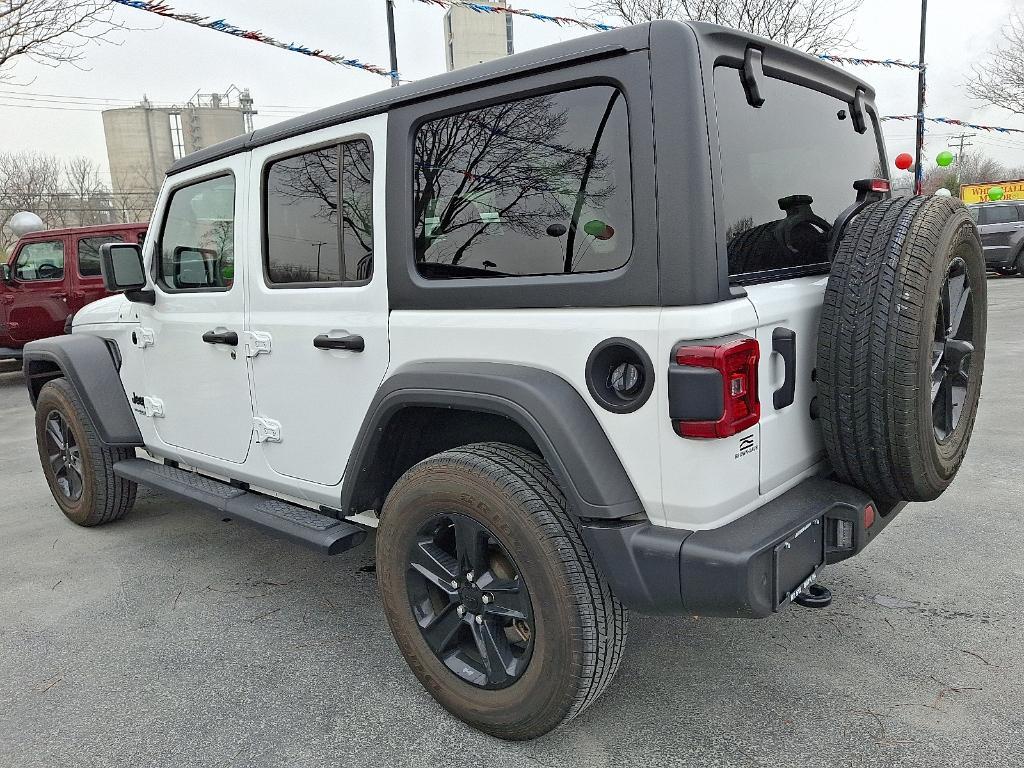 used 2022 Jeep Wrangler Unlimited car, priced at $29,592
