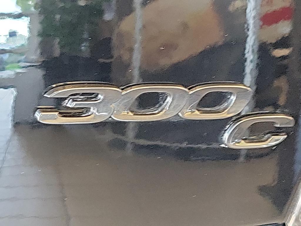 new 2023 Chrysler 300 car