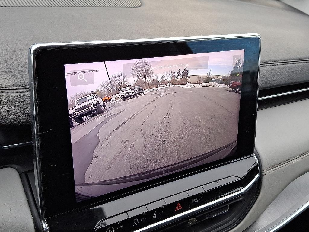 used 2022 Jeep Compass car, priced at $21,397