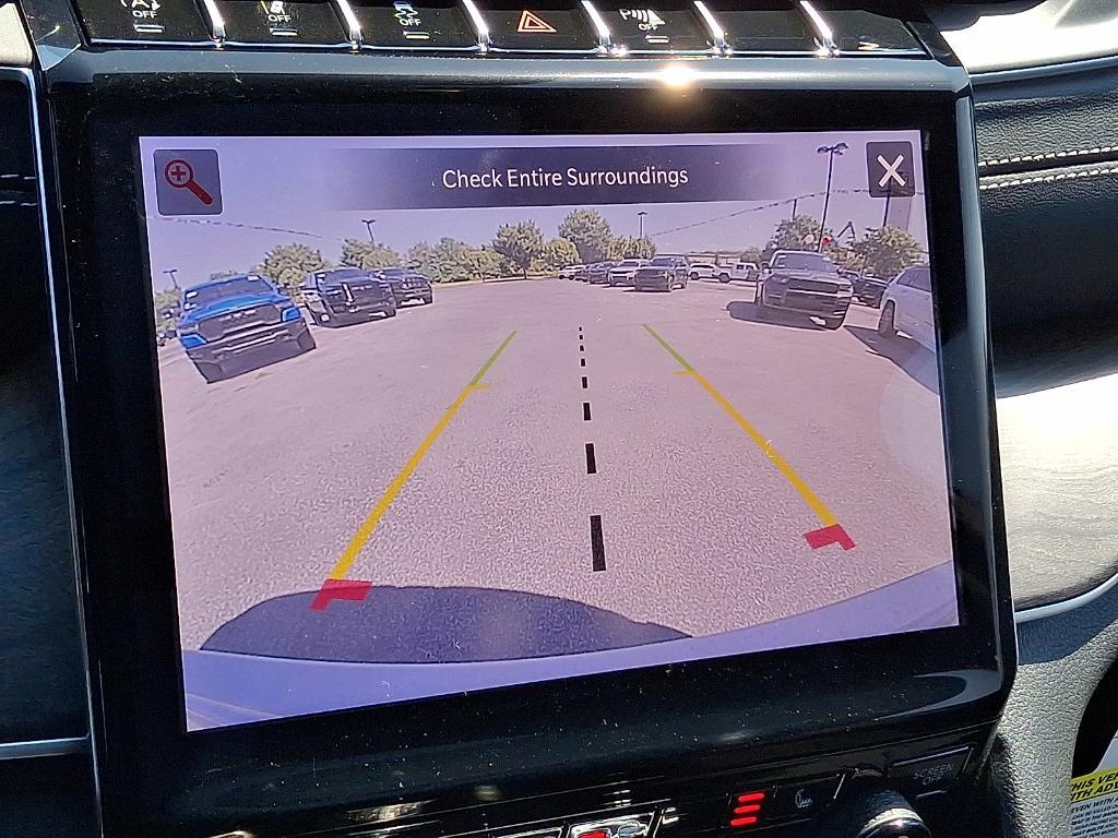 new 2025 Jeep Grand Cherokee car, priced at $52,735