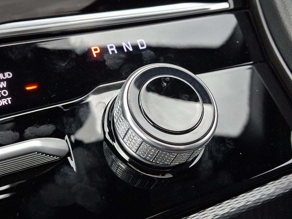 new 2025 Jeep Grand Cherokee car, priced at $53,915