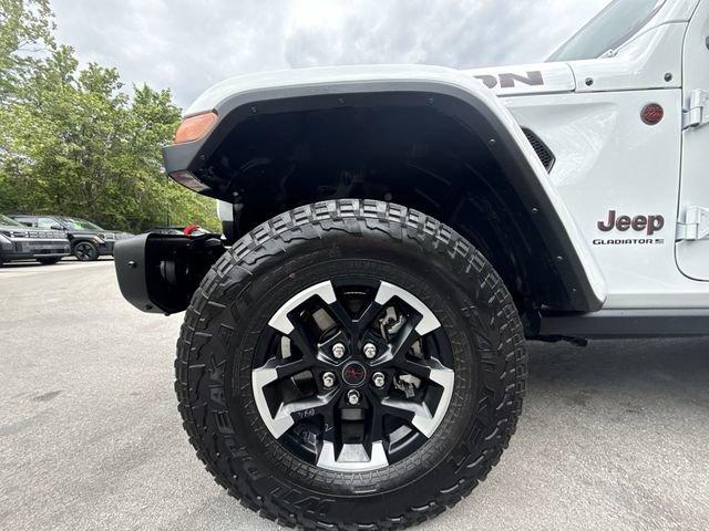 used 2024 Jeep Gladiator car, priced at $46,980