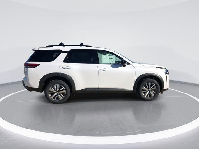 new 2026 Nissan Pathfinder car, priced at $40,284