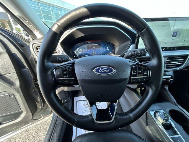 used 2025 Ford Escape car, priced at $26,999