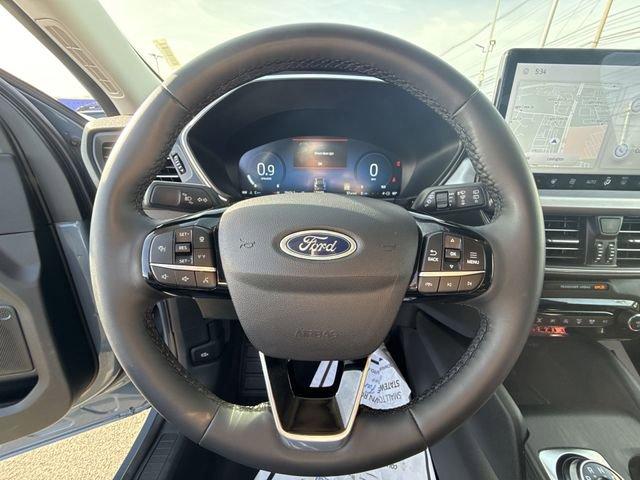 used 2024 Ford Escape car, priced at $26,965