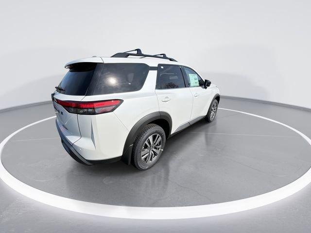 new 2026 Nissan Pathfinder car, priced at $40,856