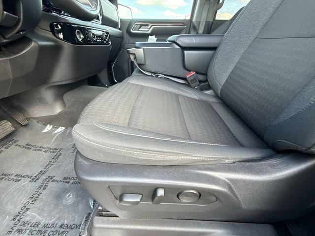 used 2024 Chevrolet Silverado 1500 car, priced at $37,288