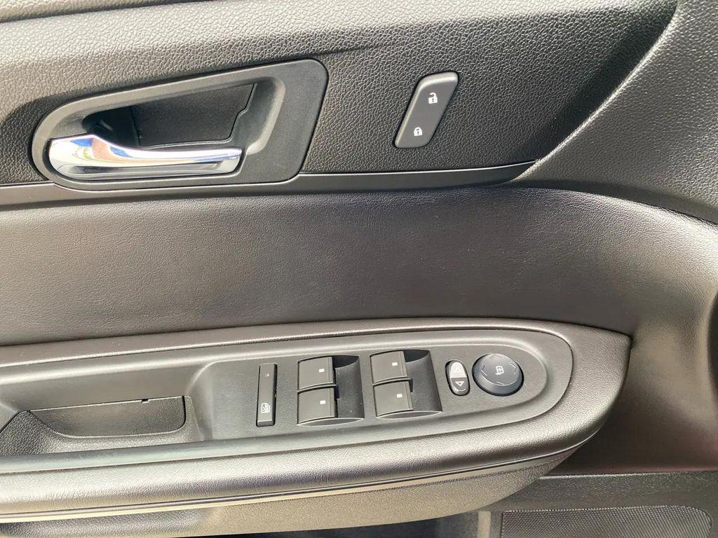 used 2016 Chevrolet Traverse car, priced at $8,990