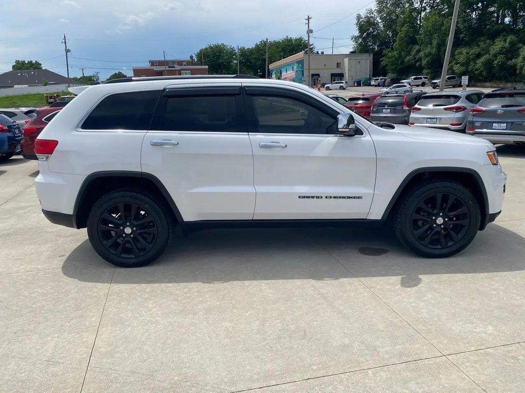 used 2017 Jeep Grand Cherokee car, priced at $14,990