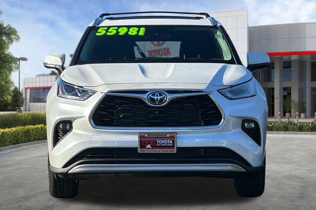 used 2026 Toyota Highlander car, priced at $54,981