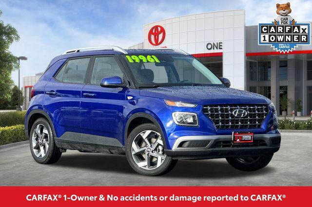 used 2025 Hyundai Venue car, priced at $19,961