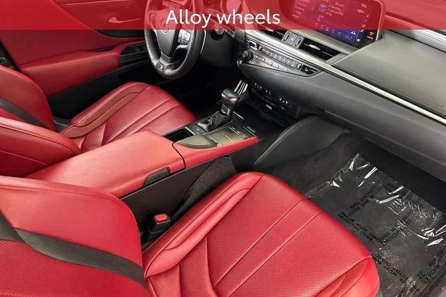 used 2019 Lexus ES 350 car, priced at $22,962