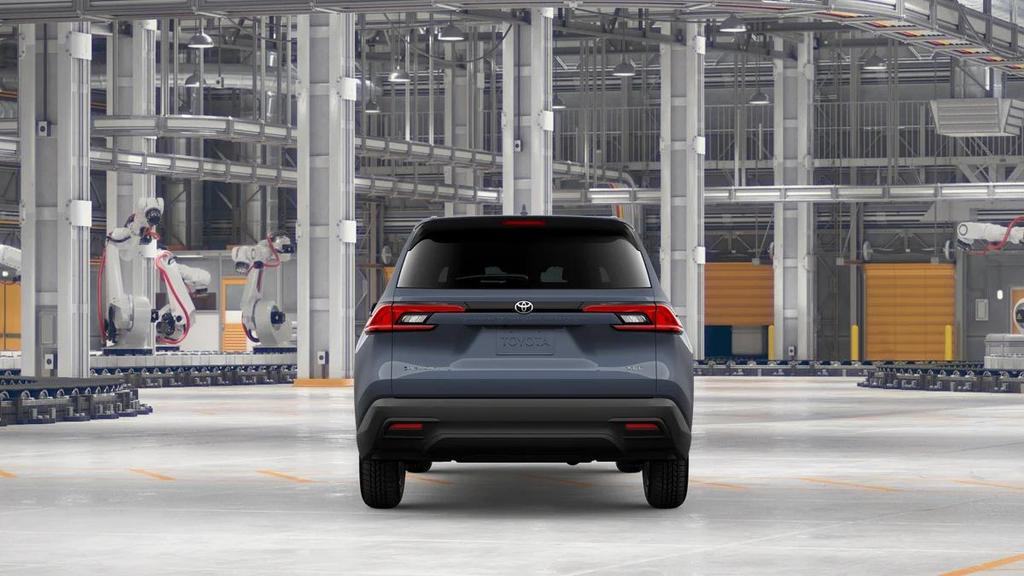 new 2026 Toyota Grand Highlander Hybrid car, priced at $51,638