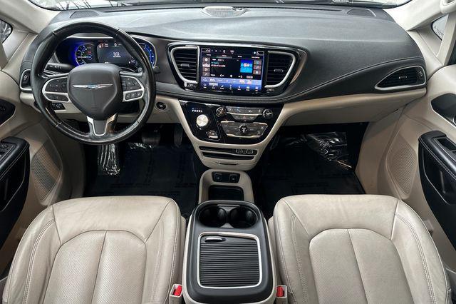 used 2021 Chrysler Pacifica Hybrid car, priced at $17,965