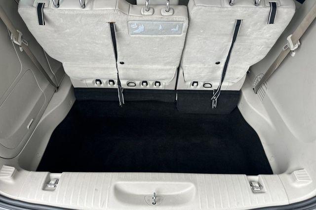 used 2021 Chrysler Pacifica Hybrid car, priced at $17,965