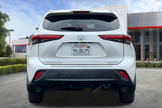 used 2023 Toyota Highlander car, priced at $31,962