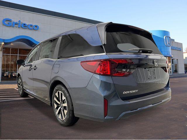 new 2026 Honda Odyssey car, priced at $44,290