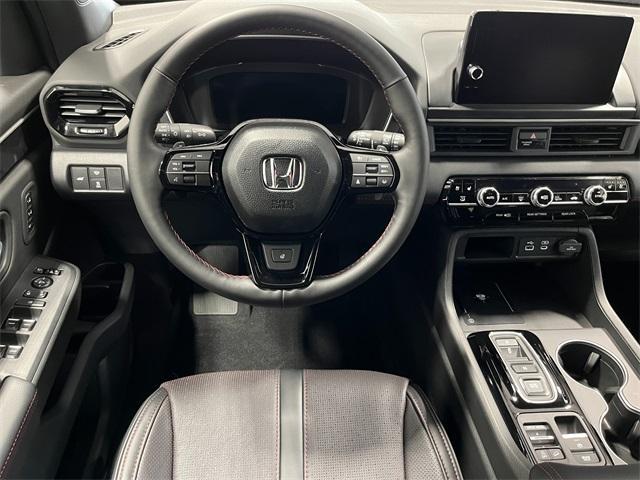 new 2025 Honda Pilot car, priced at $54,575