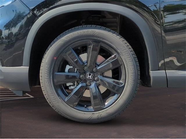 new 2025 Honda Pilot car, priced at $54,575