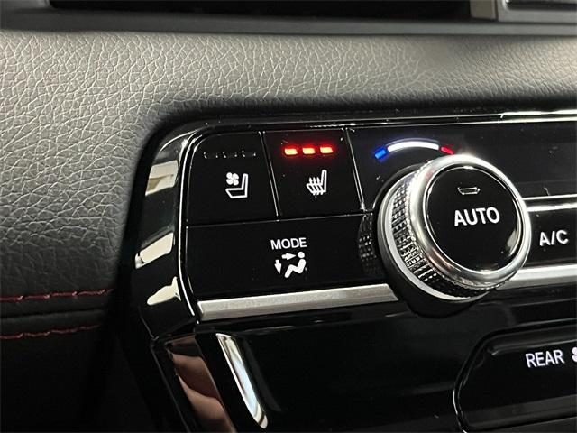 new 2025 Honda Pilot car, priced at $54,575