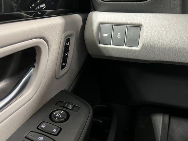 new 2025 Honda Pilot car, priced at $46,050