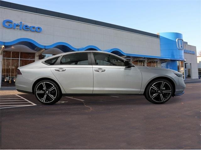 new 2025 Honda Accord Hybrid car, priced at $33,268