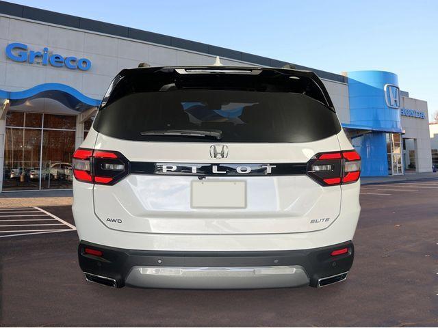 new 2026 Honda Pilot car, priced at $55,445