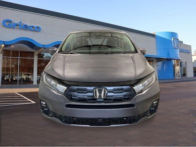 new 2026 Honda Odyssey car, priced at $44,290