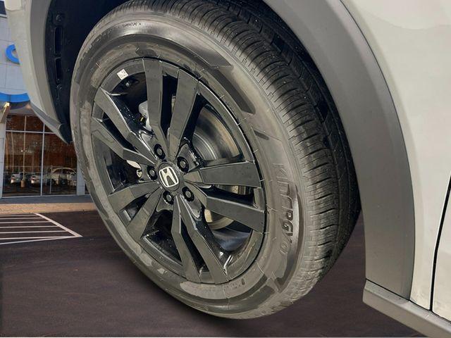 new 2026 Honda HR-V car, priced at $30,405