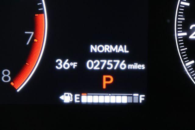 used 2023 Honda Pilot car, priced at $35,555