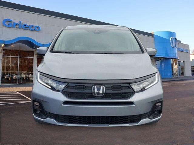 new 2026 Honda Odyssey car, priced at $44,290