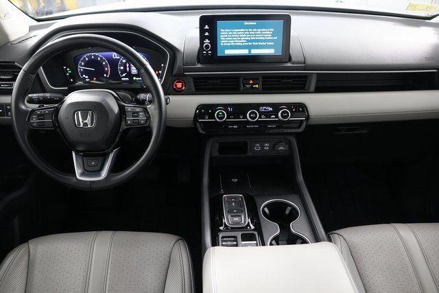 used 2023 Honda Pilot car, priced at $40,999