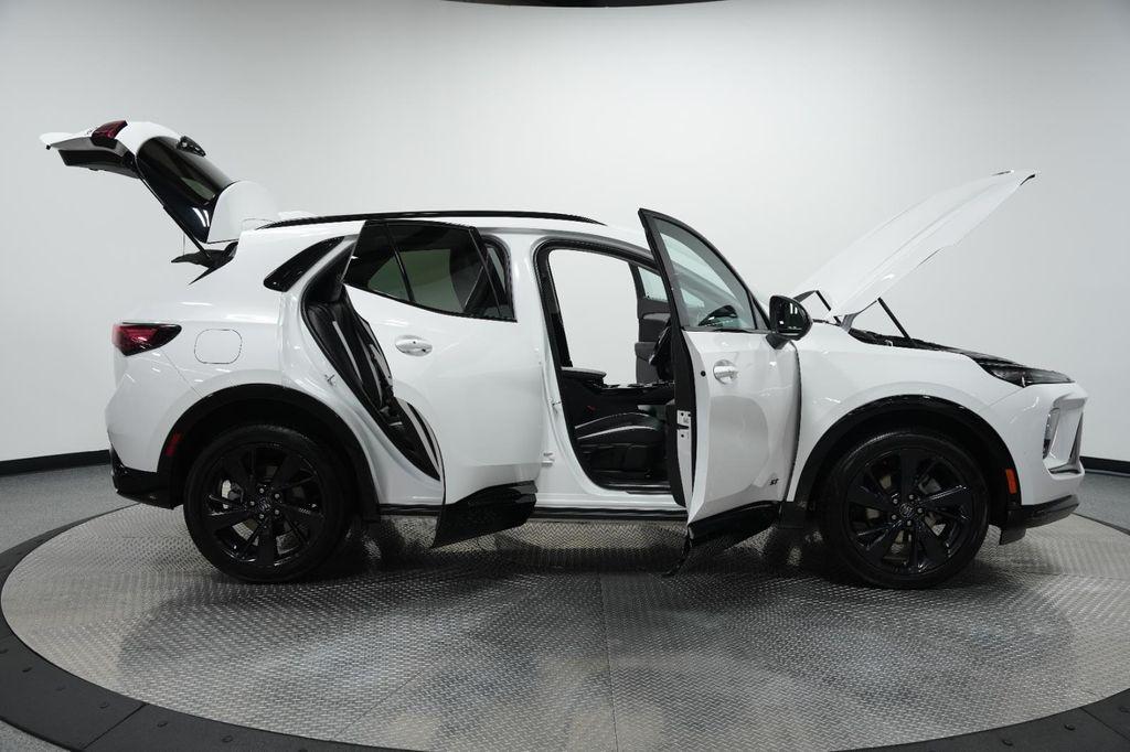 used 2025 Buick Envision car, priced at $30,500