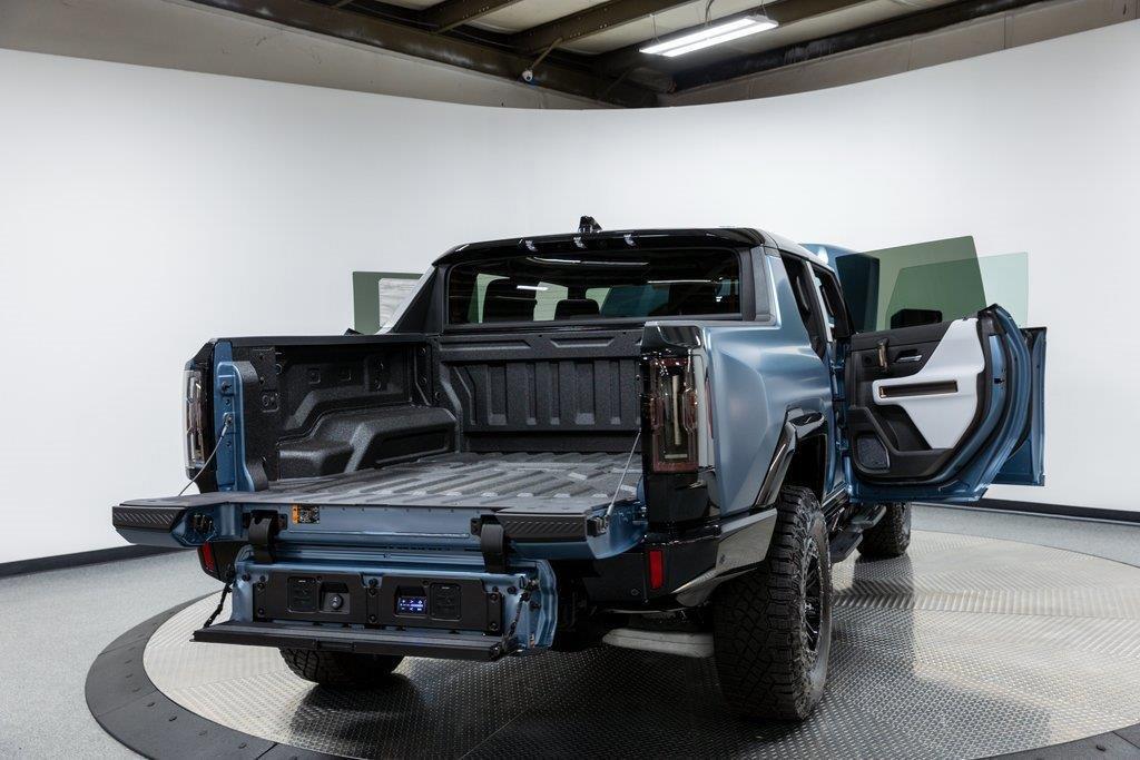 new 2024 GMC HUMMER EV Pickup car, priced at $125,295