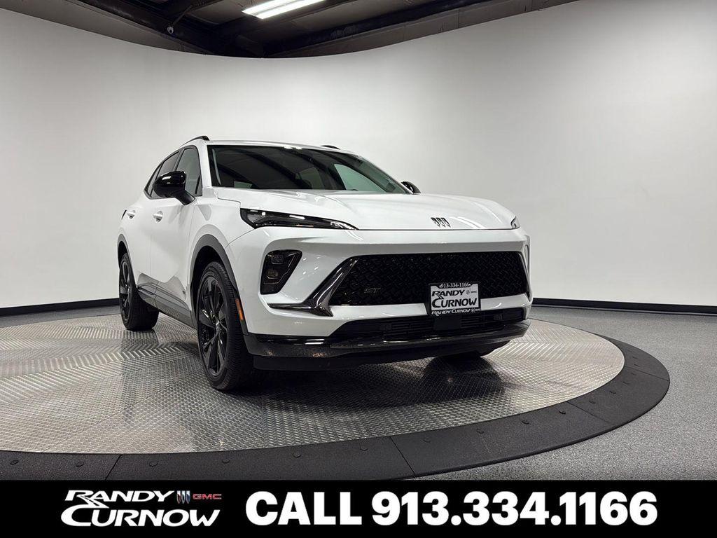 used 2025 Buick Envision car, priced at $30,900