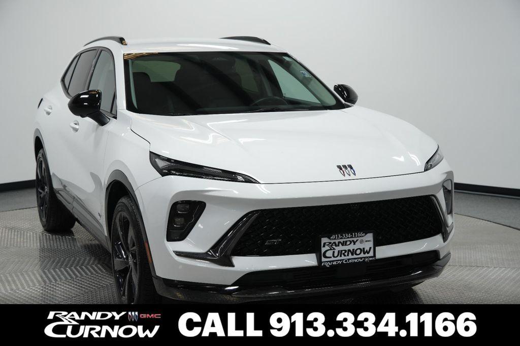 used 2025 Buick Envision car, priced at $30,900