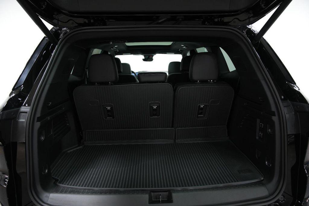 new 2026 Buick Enclave car, priced at $59,000