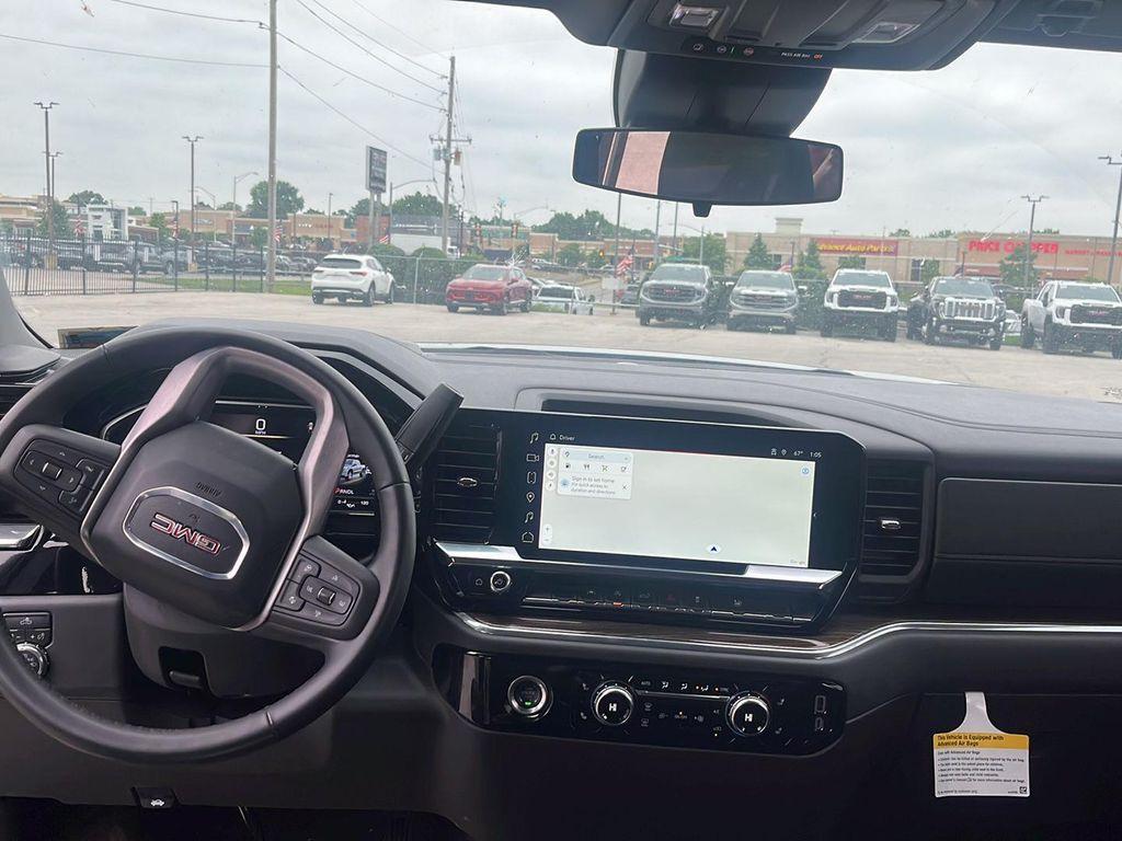 used 2024 GMC Sierra 1500 car, priced at $41,100