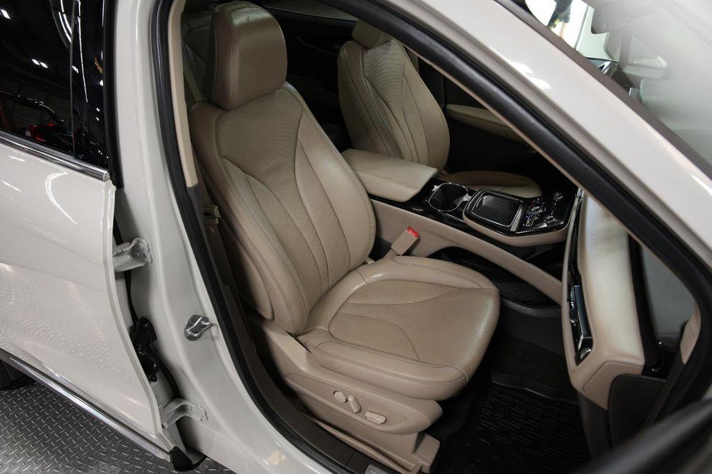 used 2022 Lincoln Nautilus car, priced at $29,900