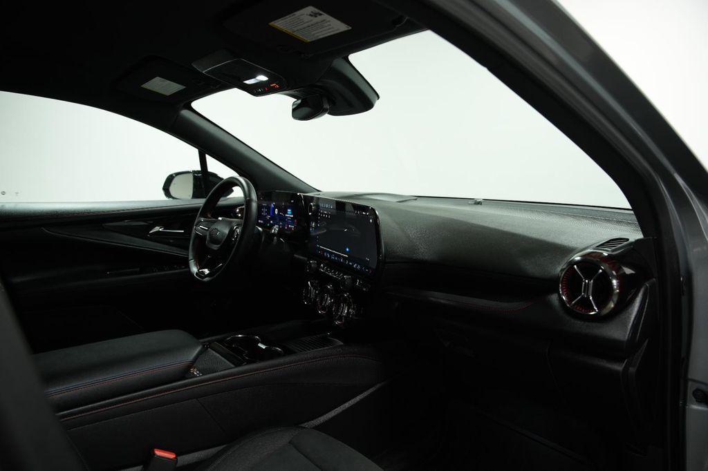 used 2025 Chevrolet Blazer EV car, priced at $31,900